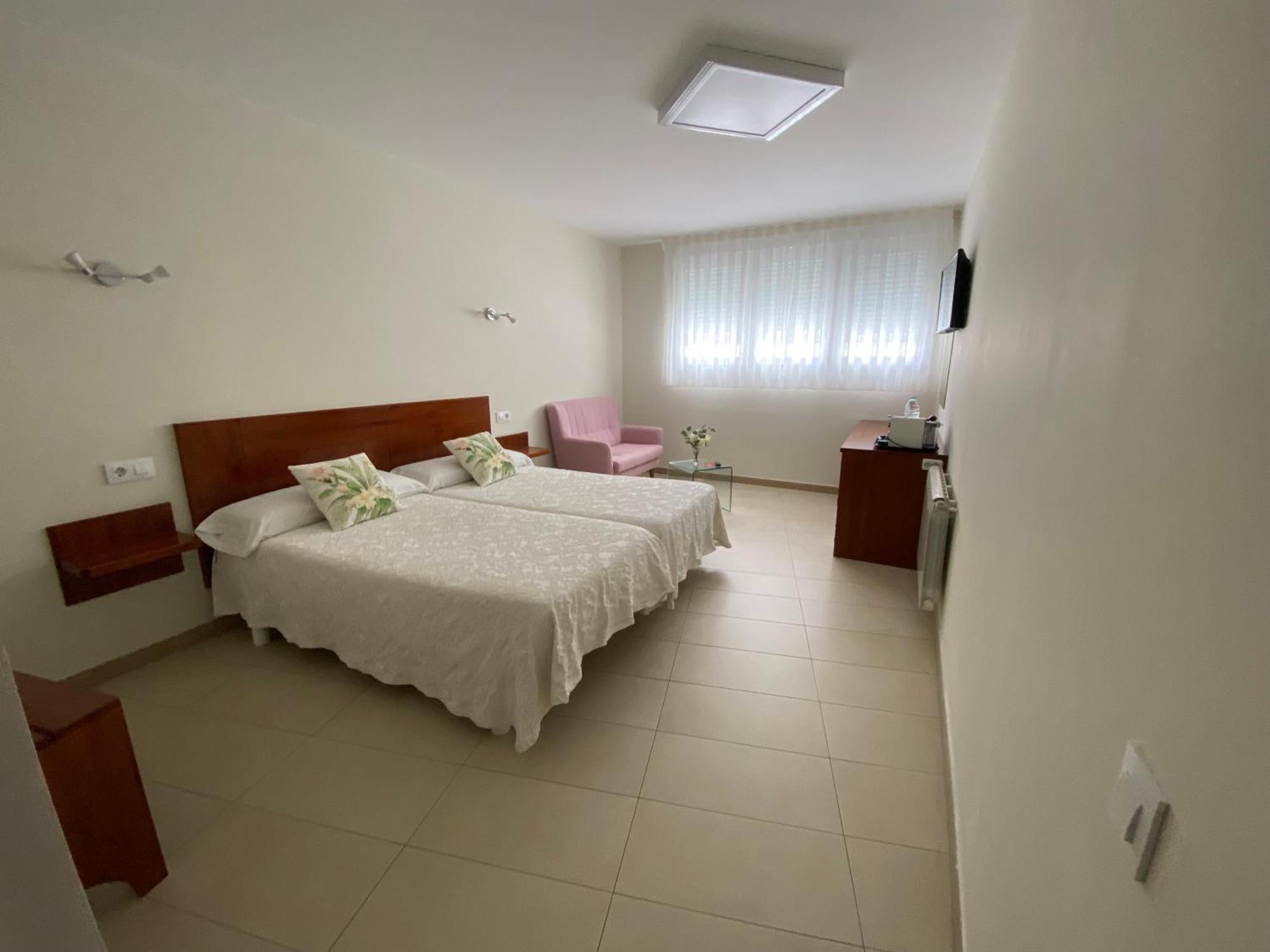 Hotel Vendaval Santa Marta de Ortigueira Esterno foto