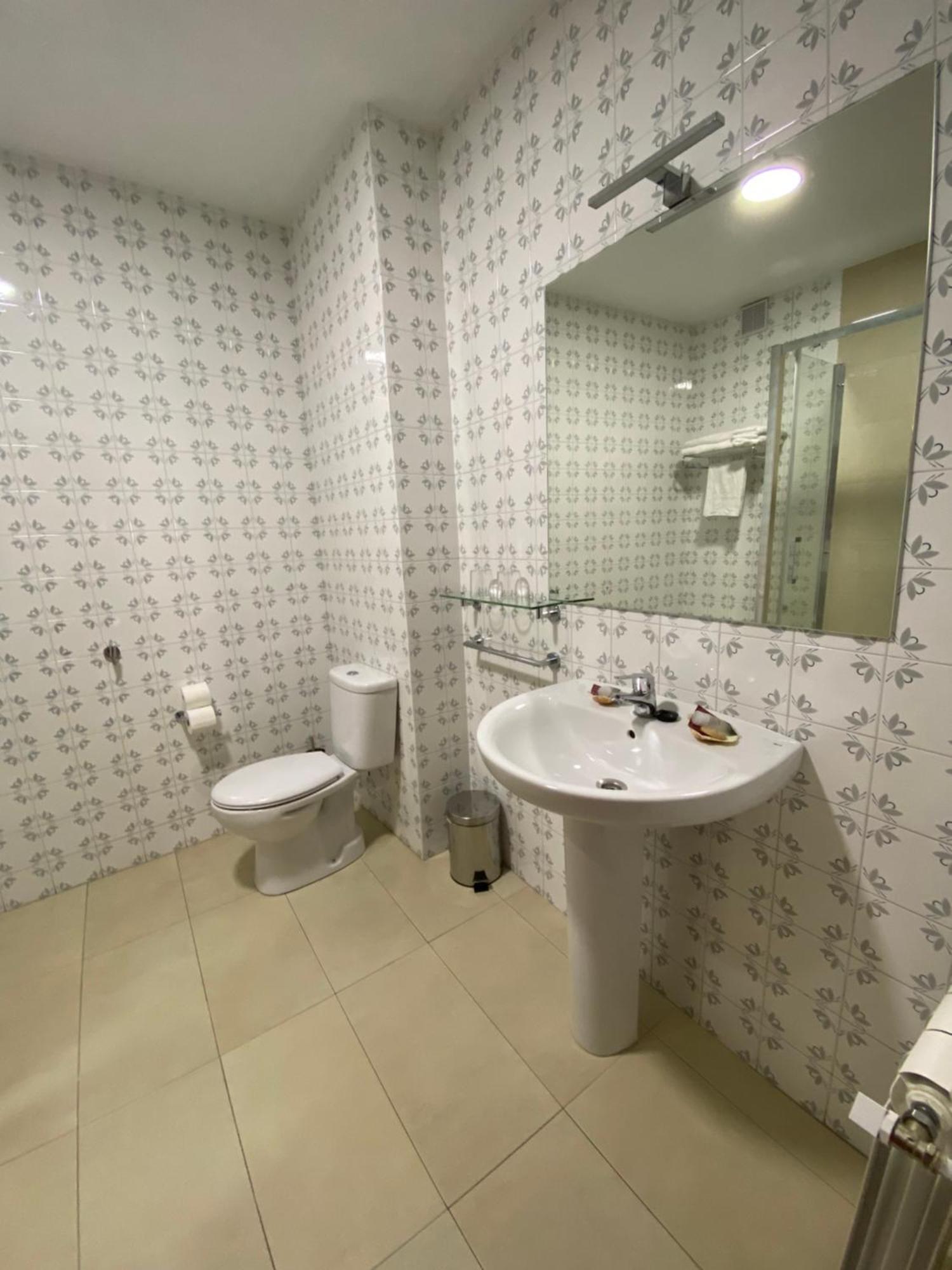 Hotel Vendaval Santa Marta de Ortigueira Esterno foto