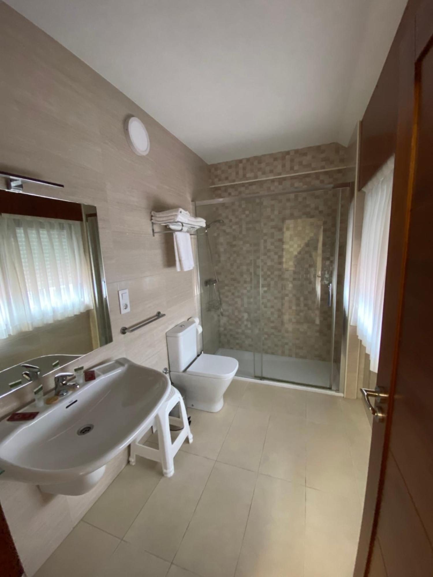 Hotel Vendaval Santa Marta de Ortigueira Esterno foto