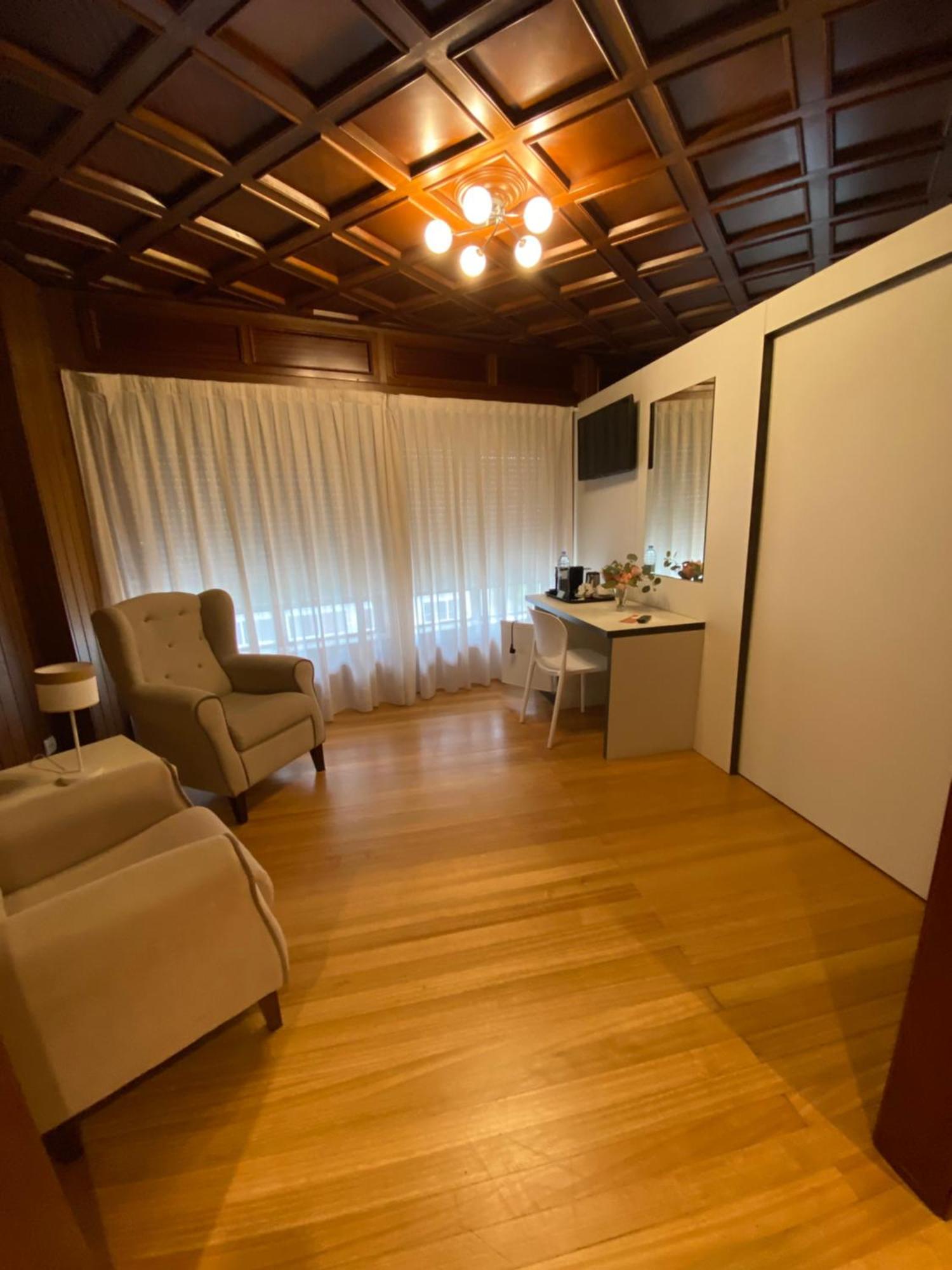 Hotel Vendaval Santa Marta de Ortigueira Esterno foto