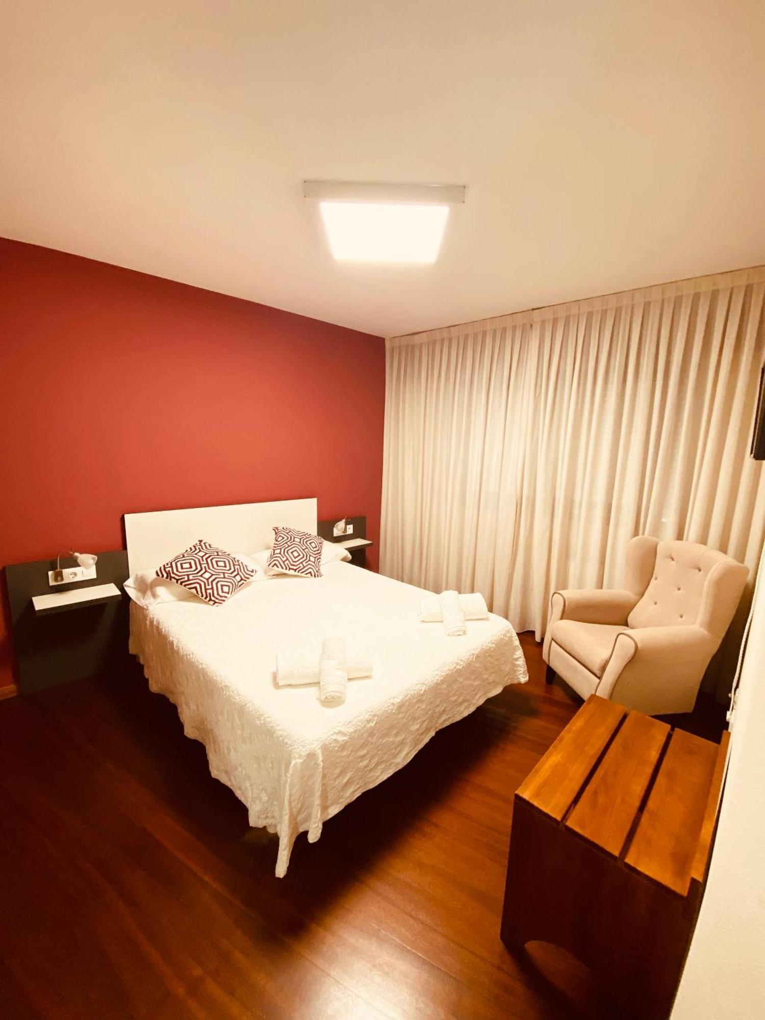 Hotel Vendaval Santa Marta de Ortigueira Esterno foto