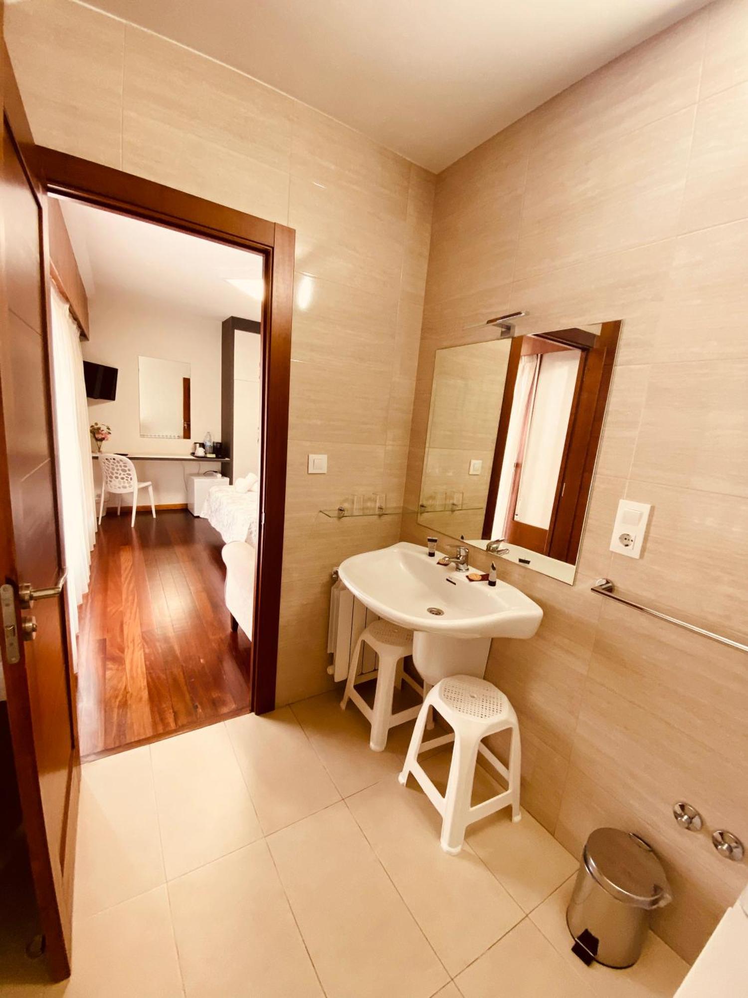 Hotel Vendaval Santa Marta de Ortigueira Esterno foto